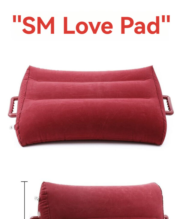 Luxe SM Love Pad kussen in dieprood voor intieme ervaringen en comfort.