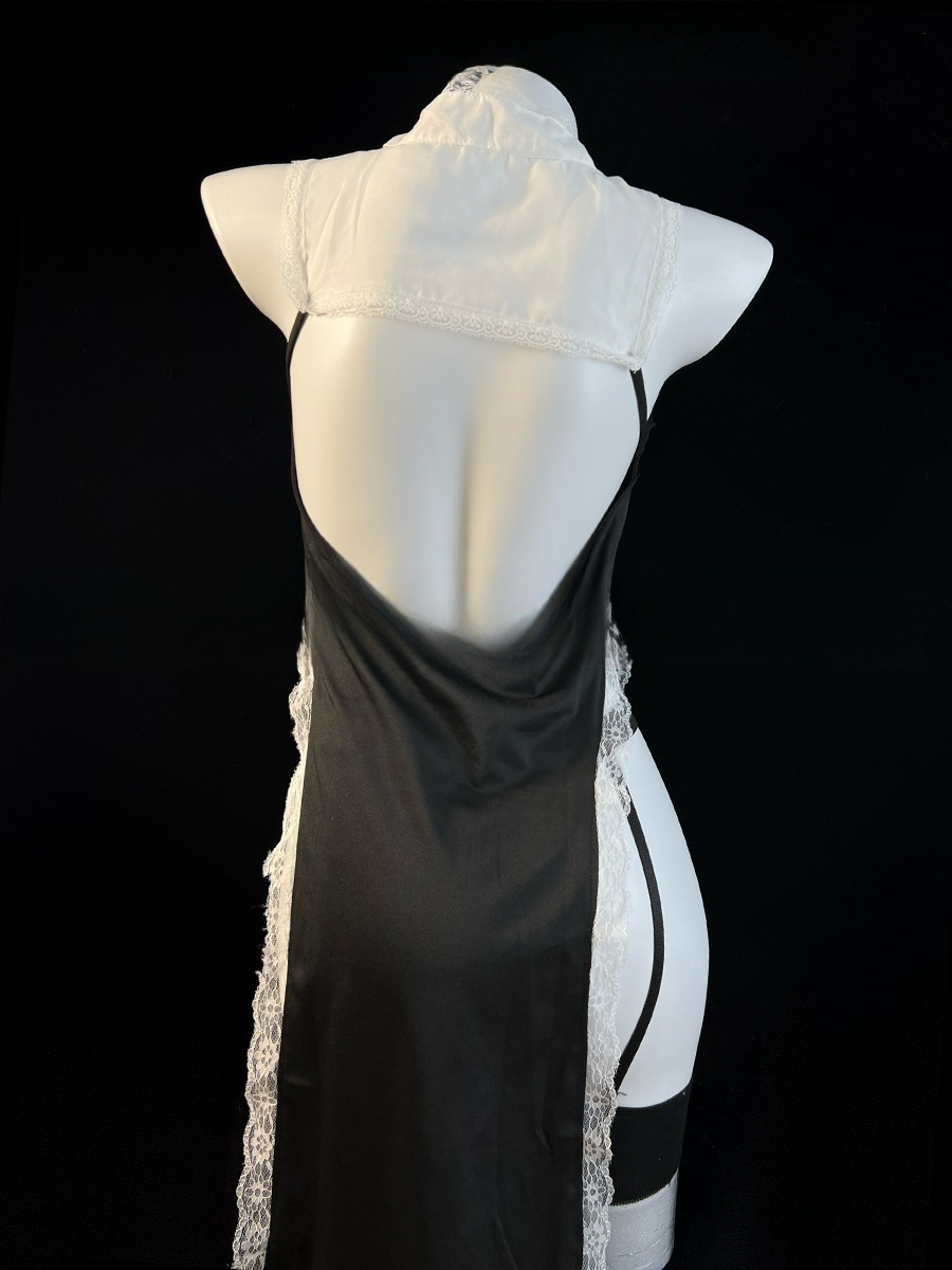 Elegant black vintage lingerie dress with lace collar and satin finish for intimate occasions.